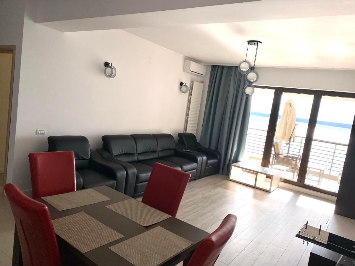 Amazing View Apartment Mamaia Buitenkant foto